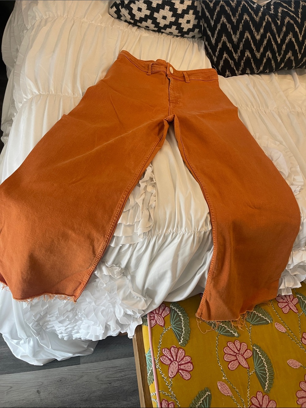 Zara Women’s High-Waist Wide-Leg Jeans in Rust Orange